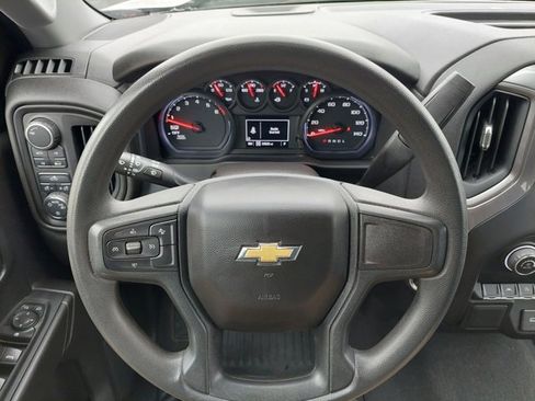 Used 2022 Chevrolet Silverado 1500 Custom image 26