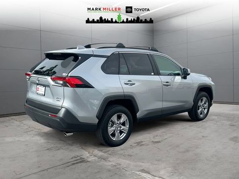 Certified 2025 Toyota RAV4 XLE AWD/4WD image 5
