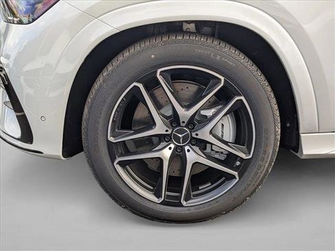 New 2026 Mercedes-Benz GLE 53 AMG 4MATIC Coupe image 9