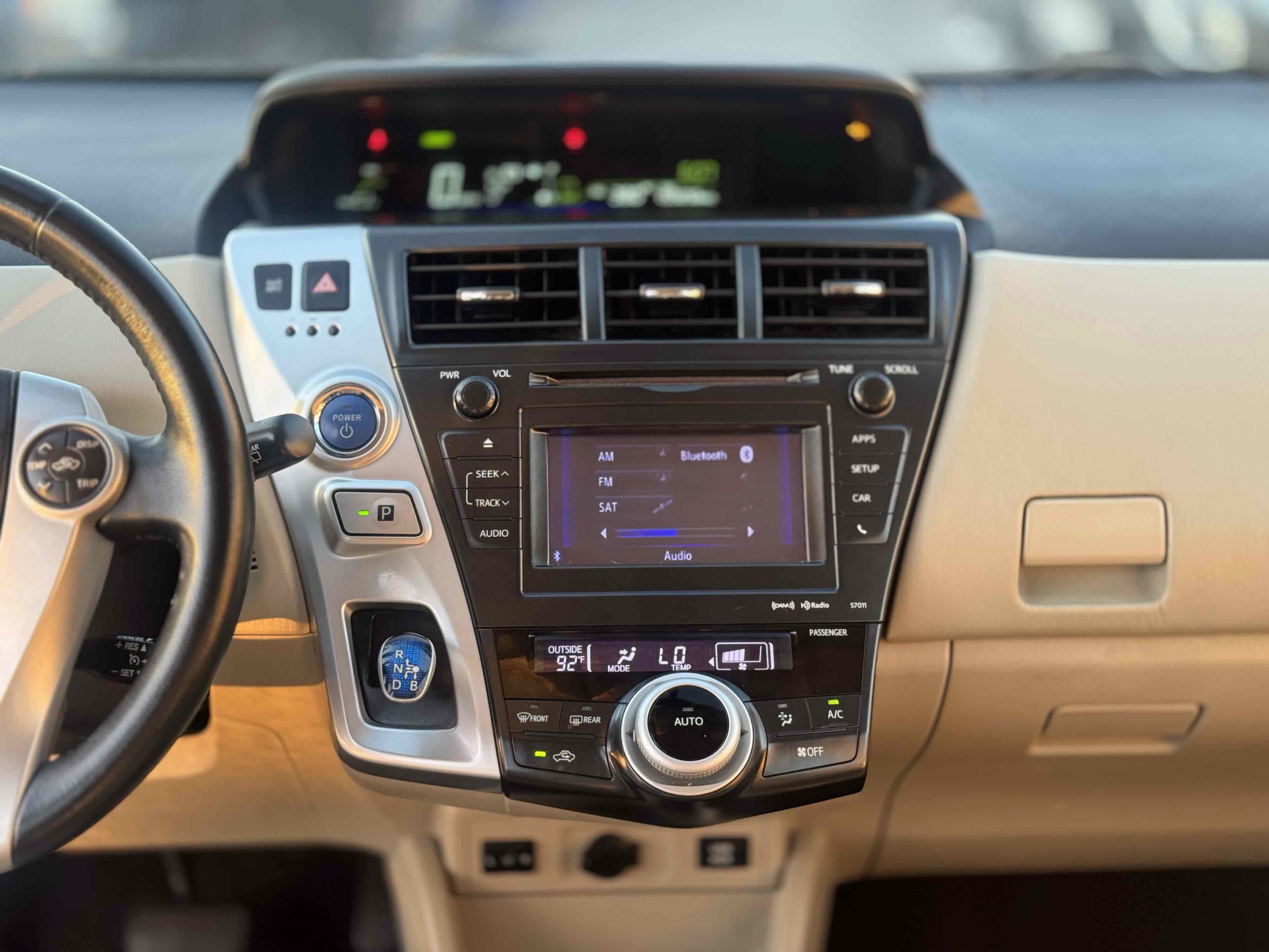 Used 2013 Toyota Prius V Five FWD image 14