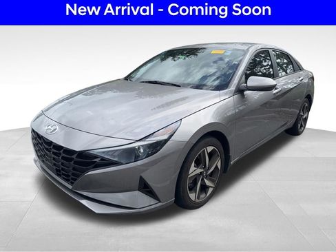 Used 2023 Hyundai Elantra SEL w/ Convenience Package FWD image 1