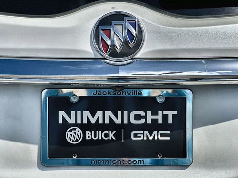 Certified 2018 Buick Enclave Premium w/ Experience Buick Package FWD image 32