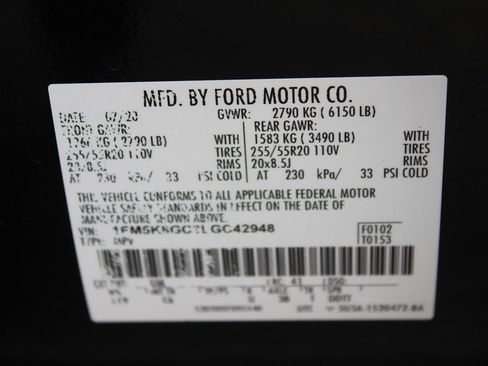 Used 2020 Ford Explorer ST w/ Premium Technology Package image 26