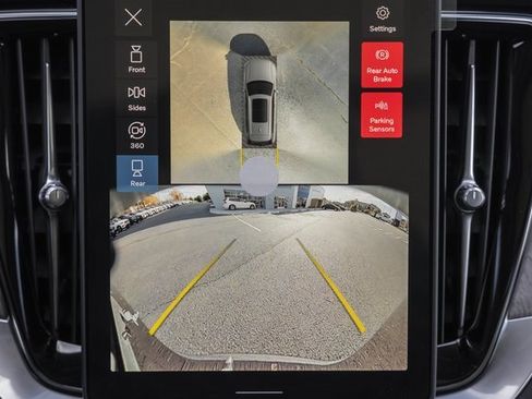 New 2026 Volvo XC90 B6 Ultra w/ Protection Package Premier image 41