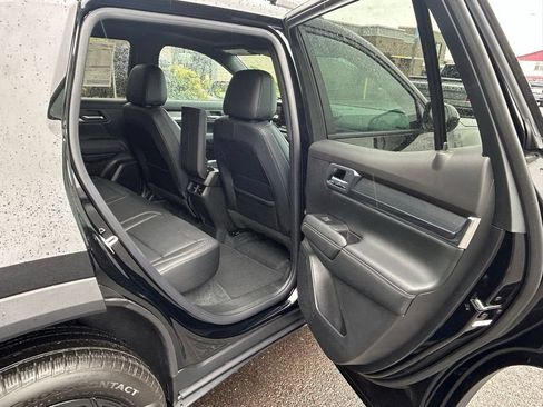 New 2026 GMC Terrain Elevation w/ Elevation Premium Package AWD/4WD image 30