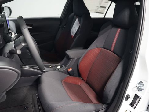 New 2026 Toyota Corolla SE image 27