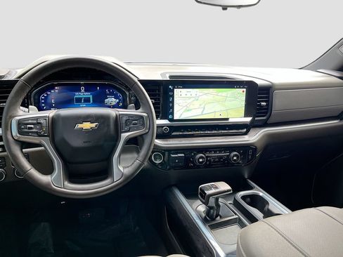 Used 2025 Chevrolet Silverado 1500 LTZ w/ Technology Package AWD/4WD image 25