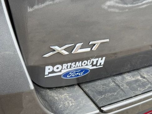 Used 2022 Ford Explorer XLT w/ Equipment Group 202A image 20