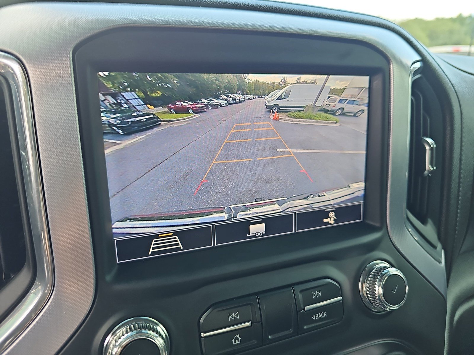 Used 2020 GMC Sierra 1500 SLT w/ SLT Premium Plus Package AWD/4WD image 27