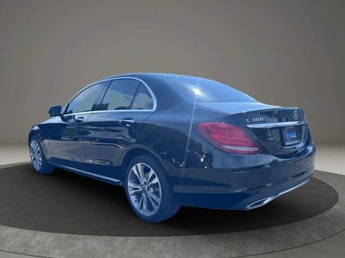 Used 2018 Mercedes-Benz C 300 4MATIC Sedan image 3