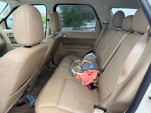 Used 2012 Ford Escape Limited FWD image 6