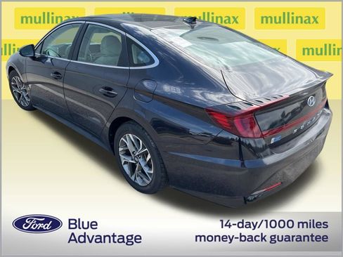 Used 2023 Hyundai Sonata SEL image 3