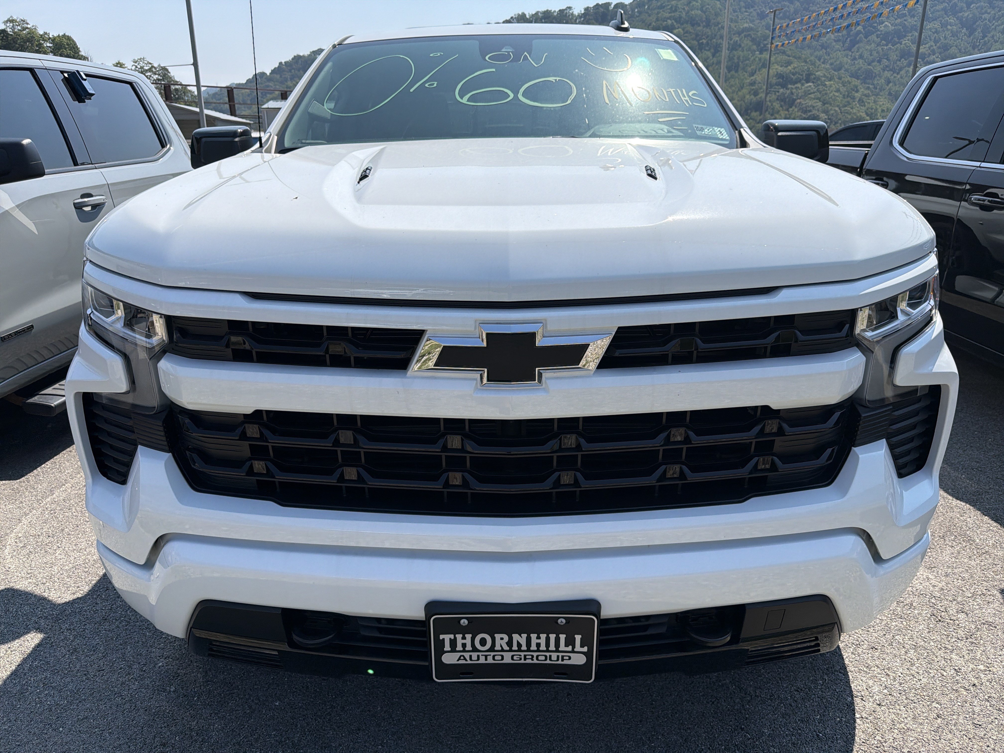 New 2026 Chevrolet Silverado 1500 RST w/ Z71 Off-Road Package AWD/4WD image 3
