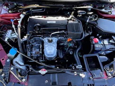 Used 2017 Honda Accord Sport image 13