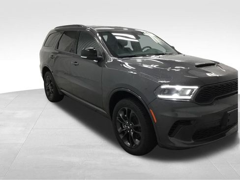 Used 2025 Dodge Durango GT AWD/4WD image 4