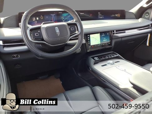 New 2025 Lincoln Navigator Reserve w/ Jet Appearance Package image 6