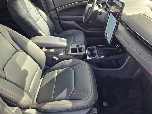 Used 2025 Ford Mustang Mach-E Premium w/ Sport Appearance Package image 12