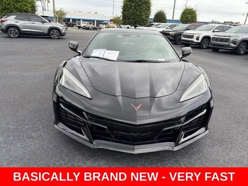 Used 2025 Chevrolet Corvette Z06 RWD image 2