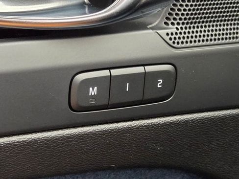 Certified 2023 Volvo C40 P8 Recharge Plus AWD/4WD image 39