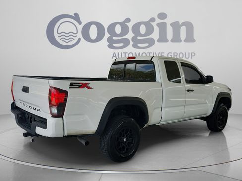 Used 2021 Toyota Tacoma SR w/ SX Package RWD image 5