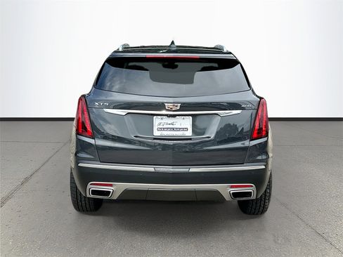 Used 2022 Cadillac XT5 Premium Luxury w/ Technology Package image 6