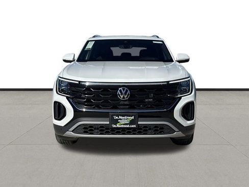 New 2026 Volkswagen Atlas Cross Sport SEL AWD/4WD image 2