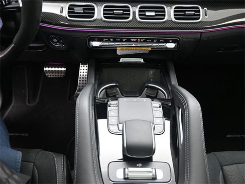 New 2026 Mercedes-Benz GLS 63 AMG 4MATIC image 13