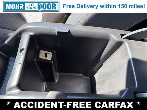 Used 2018 Chevrolet Colorado LT image 26