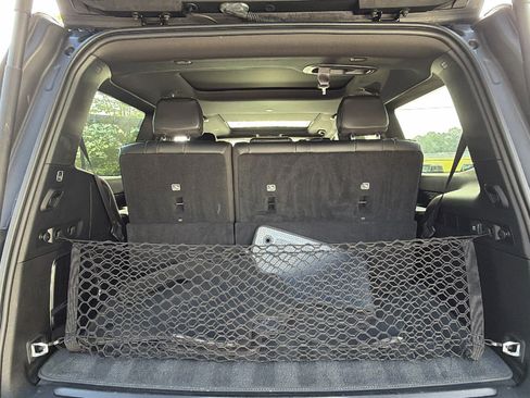 Certified 2025 Jeep Wagoneer 4WD w/ Convenience Group I image 13