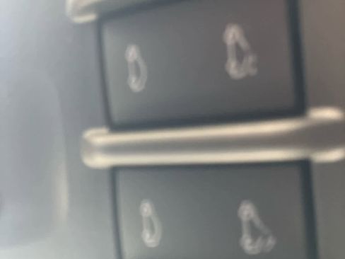 New 2026 Chevrolet Trax RS w/ Sunroof Package image 20