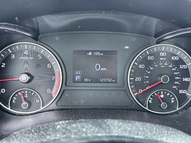 Used 2020 Kia Optima LX FWD image 15