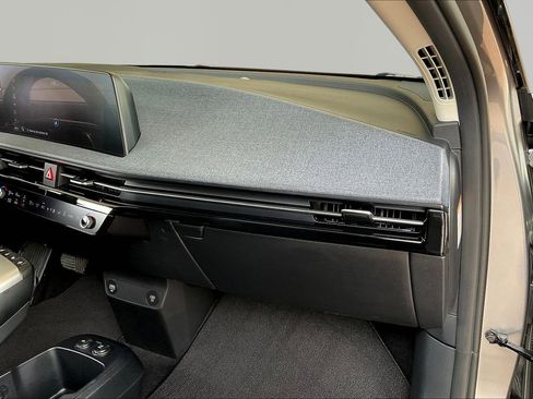 Used 2024 Kia EV6 Wind w/ Wind Technology Package AWD/4WD image 26