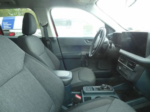 Used 2025 Ford Maverick XLT w/ XLT Luxury Package image 9