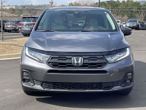 Used 2025 Honda Odyssey EX-L image 8