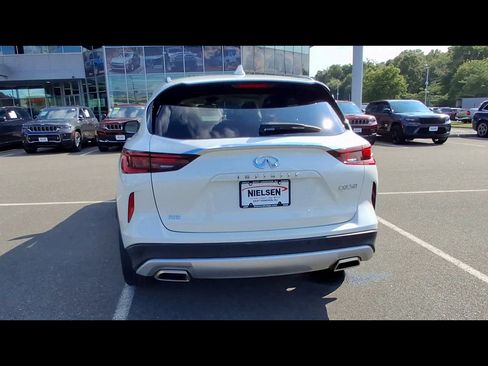 Used 2022 INFINITI QX50 Luxe AWD/4WD image 7