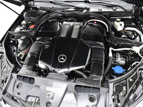 Used 2016 Mercedes-Benz E 400 4MATIC Coupe image 6