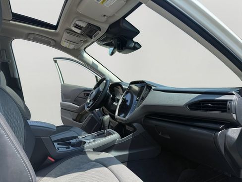 Used 2024 Subaru Crosstrek 2.0i Premium AWD/4WD image 11