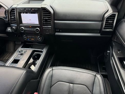 Used 2019 Ford Expedition Limited w/ Special Edition Package image 11