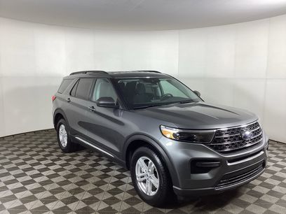 Used 2024 Ford Explorer XLT