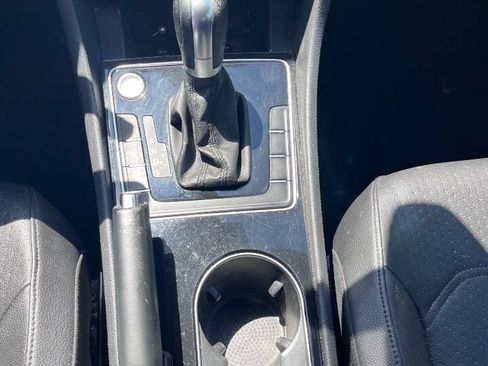 Used 2019 Volkswagen Passat 2.0T SE R-Line FWD image 33