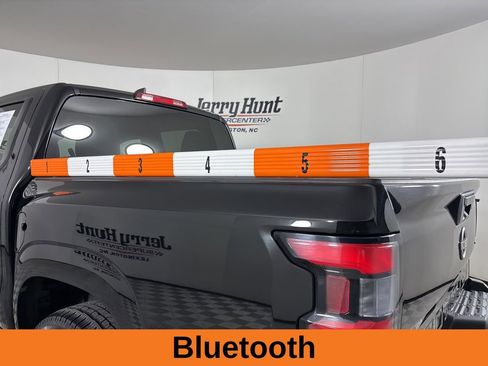 Used 2022 Nissan Frontier S w/ Technology Package image 8