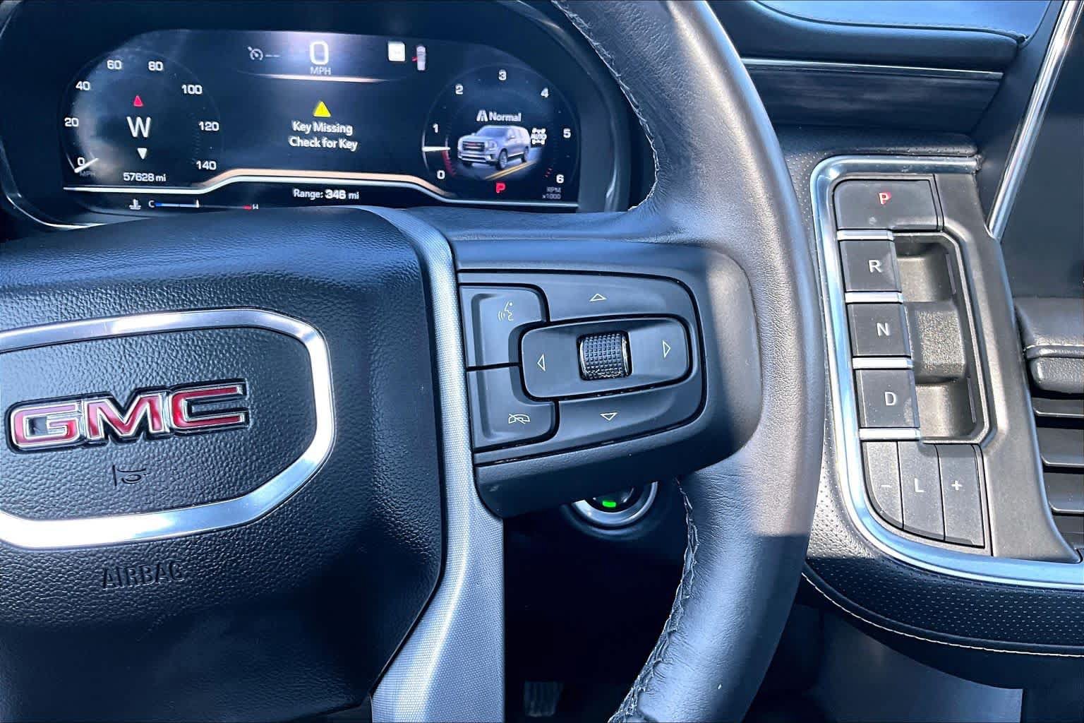 Used 2023 GMC Yukon SLT AWD/4WD image 24