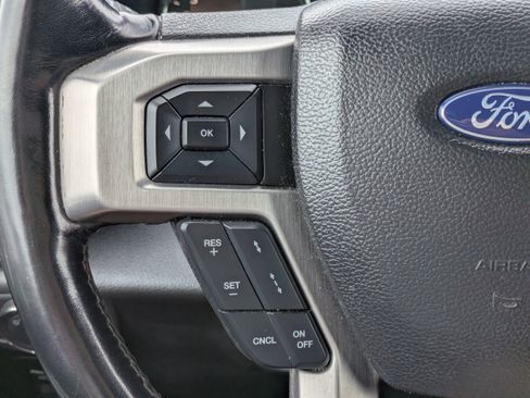 Certified 2019 Ford F150 Platinum w/ Equipment Group 701A Luxury AWD/4WD image 21
