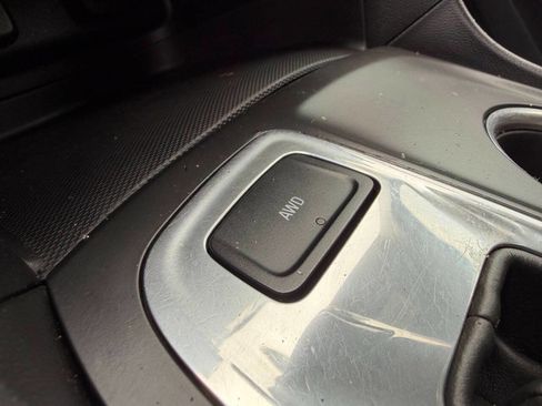 Used 2018 Chevrolet Equinox LT image 21