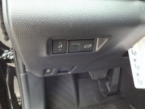 New 2026 Toyota RAV4 XSE AWD/4WD image 10