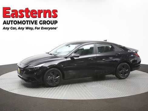 Used 2023 Hyundai Elantra SEL FWD image 58