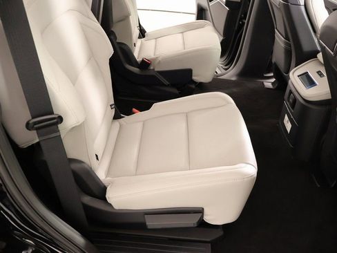 New 2025 Lincoln Navigator Reserve image 15