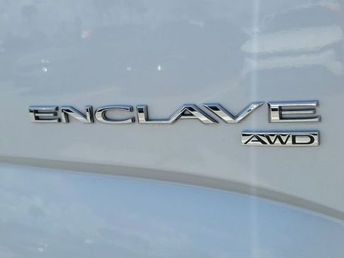 Used 2019 Buick Enclave Avenir w/ Avenir Technology Package AWD/4WD image 8