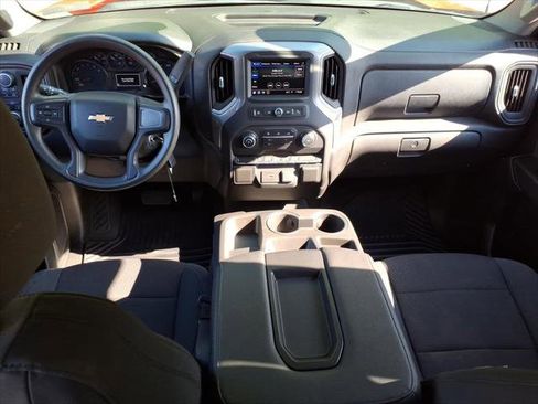 Used 2020 Chevrolet Silverado 1500 Custom w/ Custom Value Package AWD/4WD image 11