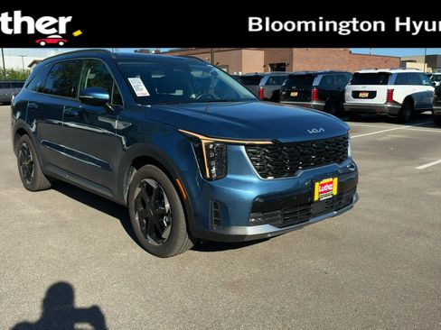Used 2025 Kia Sorento EX w/ EX Panoramic Sunroof Package AWD/4WD image 1